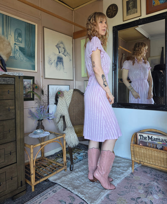 Vintage 1970s Doo-Dads Powder Pink Candy Stripe Dress - size 6-8