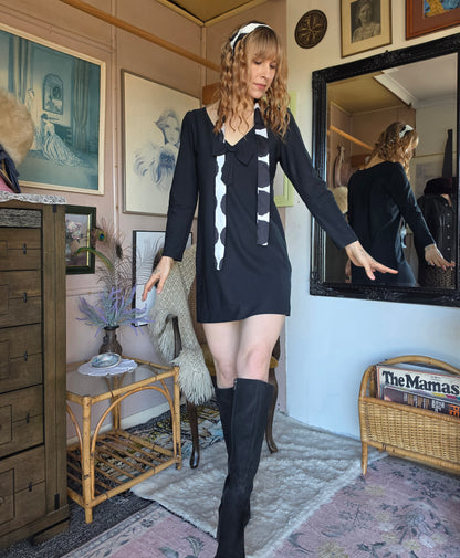 Vintage 1960s Ebony Babydoll Mod Mini Dress - size 8-10