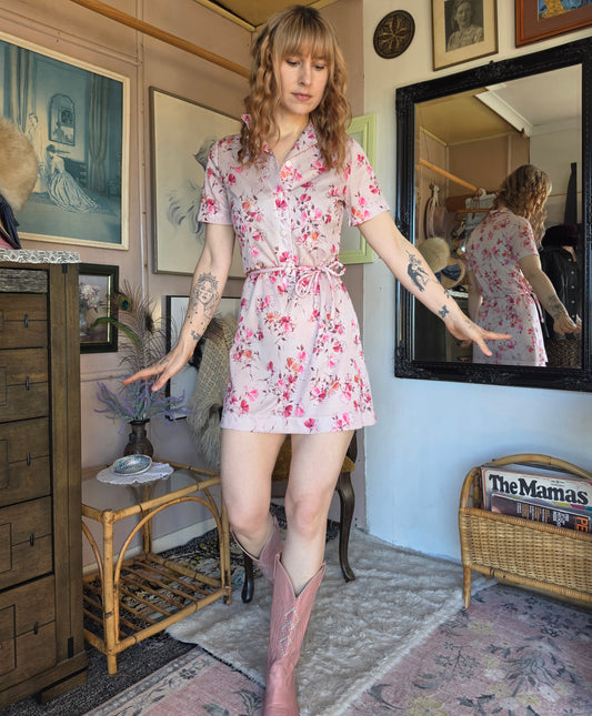 Vintage circa 1960s Dusky Pink and Floral Mini Dress - size 8