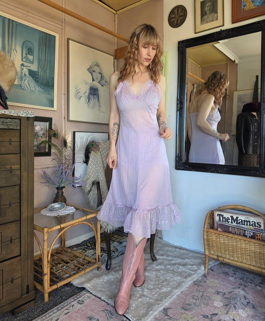Vintage 1960s Dawn Garments Dreamy Lilac Lingerie Set - size 6-8