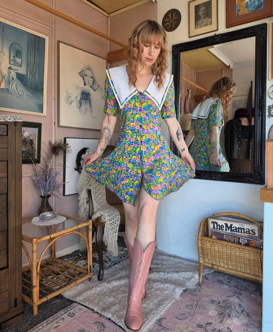 Vintage 1980s Deadstock Blossoms Babydoll Floral Dress with Sailor Collar - size 8-12