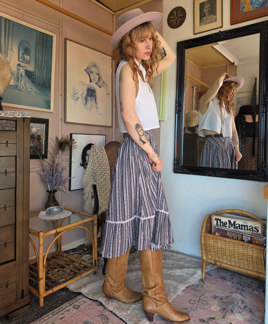 Vintage 1970s Handmade Floral Western Prairie Midi Skirt - size 6-8