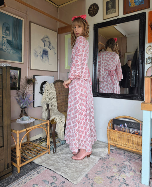 Vintage circa 1980s Dusky Pink Floral Midi Gown with Cape Sleeves - 8-10