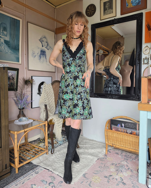 Vintage Retro circa Y2K Emerald Jewel Botanical Floral Midi Dress - size 8-10