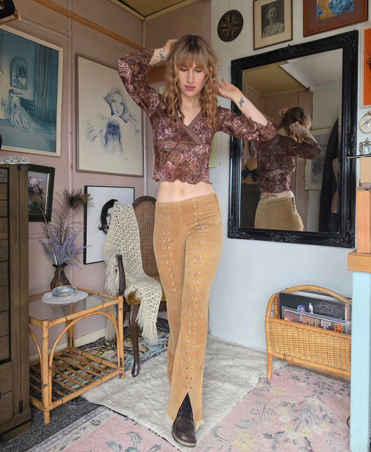 Vintage Y2K Garage Fawn Brown Corduroy Dome Low-Rise Flare Pants - size 6-8
