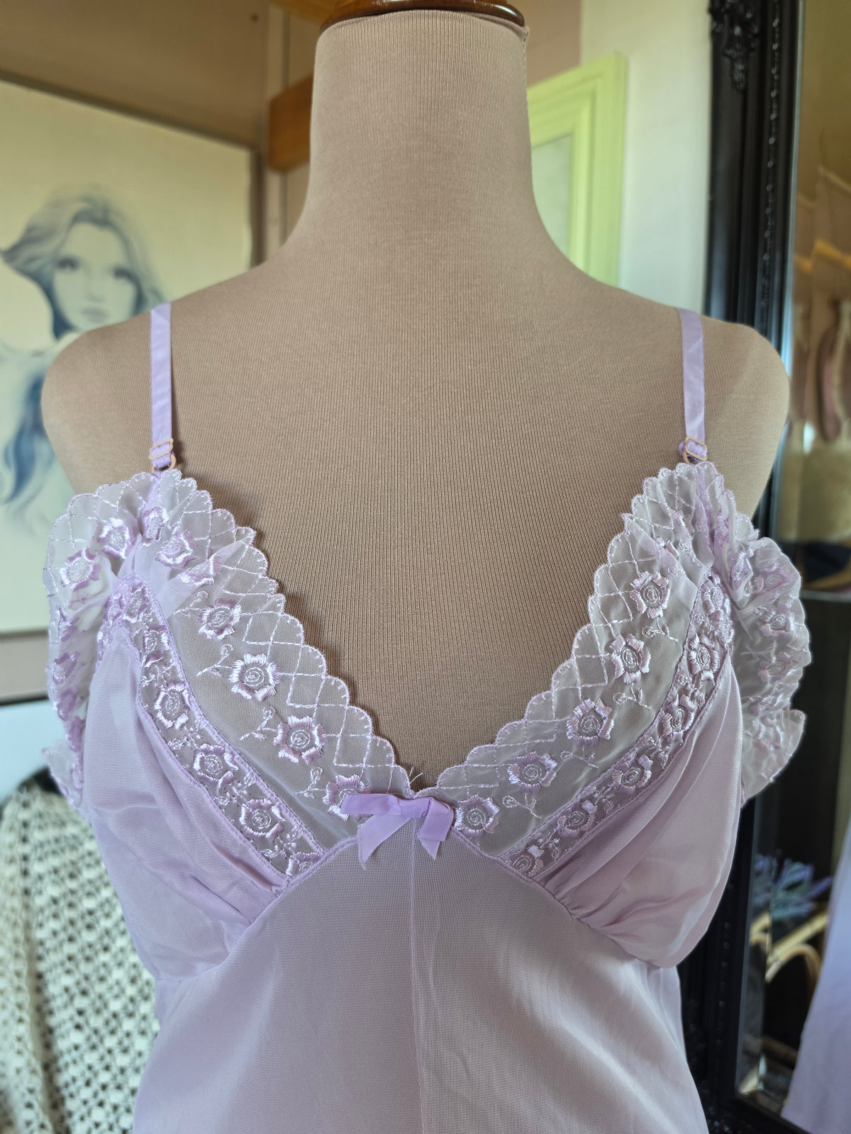 Vintage 1960s Dawn Garments Dreamy Lilac Lingerie Set - size 6-8