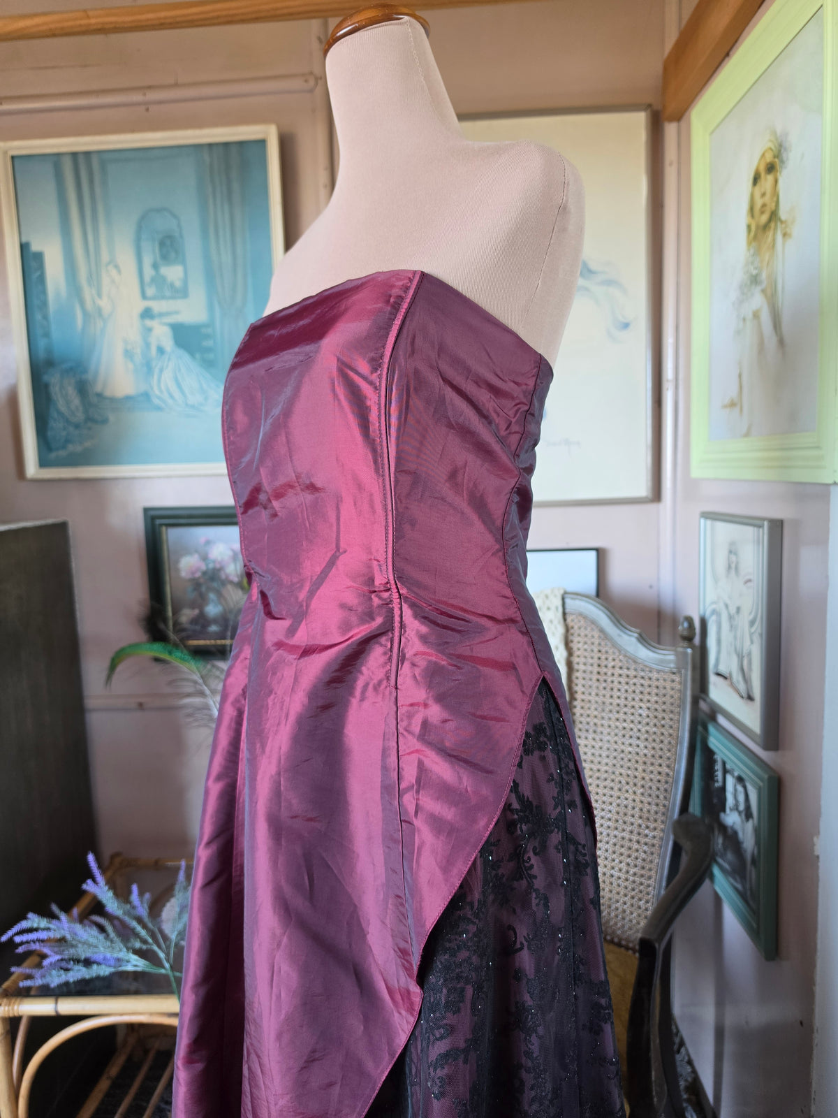 Vintage Y2K Staxs Dark Romantic Merlot Lace Ball Gown - 10-12