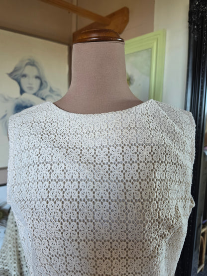 Vintage 1960s Southwell Cream Babydoll Crochet Mini Dress - size 8