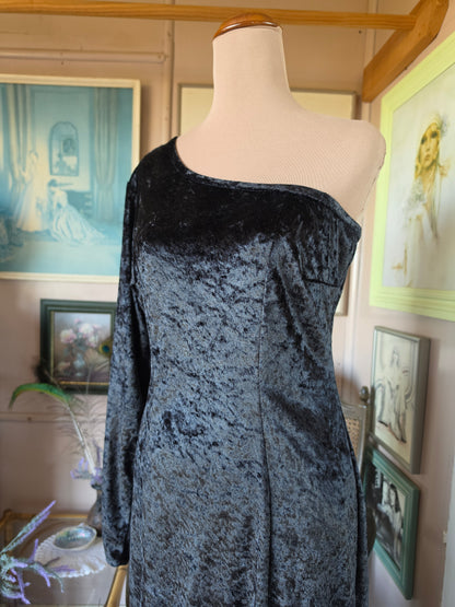 Vintage 1980s Ebony Crushed Velvet One-Shoulder Evening Dress - size 8-10