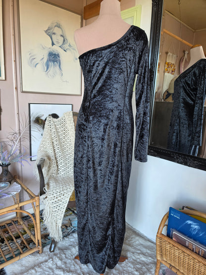 Vintage 1980s Ebony Crushed Velvet One-Shoulder Evening Dress - size 8-10