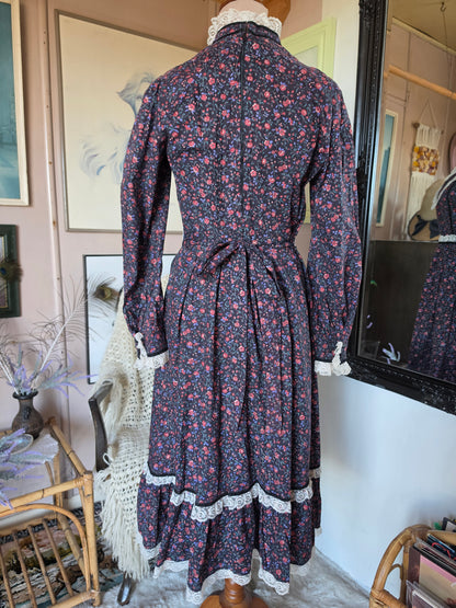 Vintage 1970s Candi Jones California Western Floral Prairie Midi Dress - 6-8