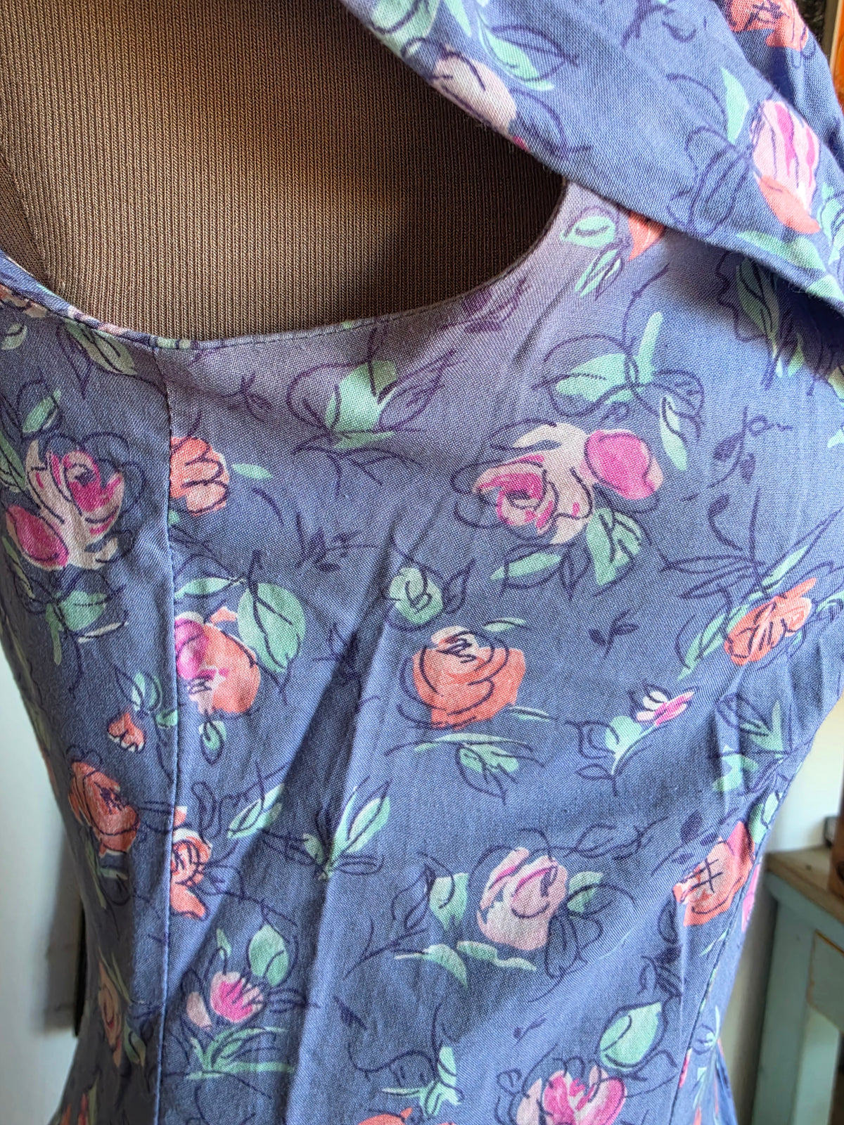 Vintage circa 1980s Laura Ashley Dusky Blue and Blush Pink Rose Sleeveless Midi Dress - size 6-8