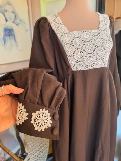 Vintage 1970s Chocolate Prairie Maxi Dress with Crochet Lace Applique - size 8-10