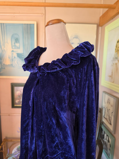 Vintage circa Y2K La Strada Blueberry Velvet Long Sleeve Ruffle Mini Dress - size 8-12