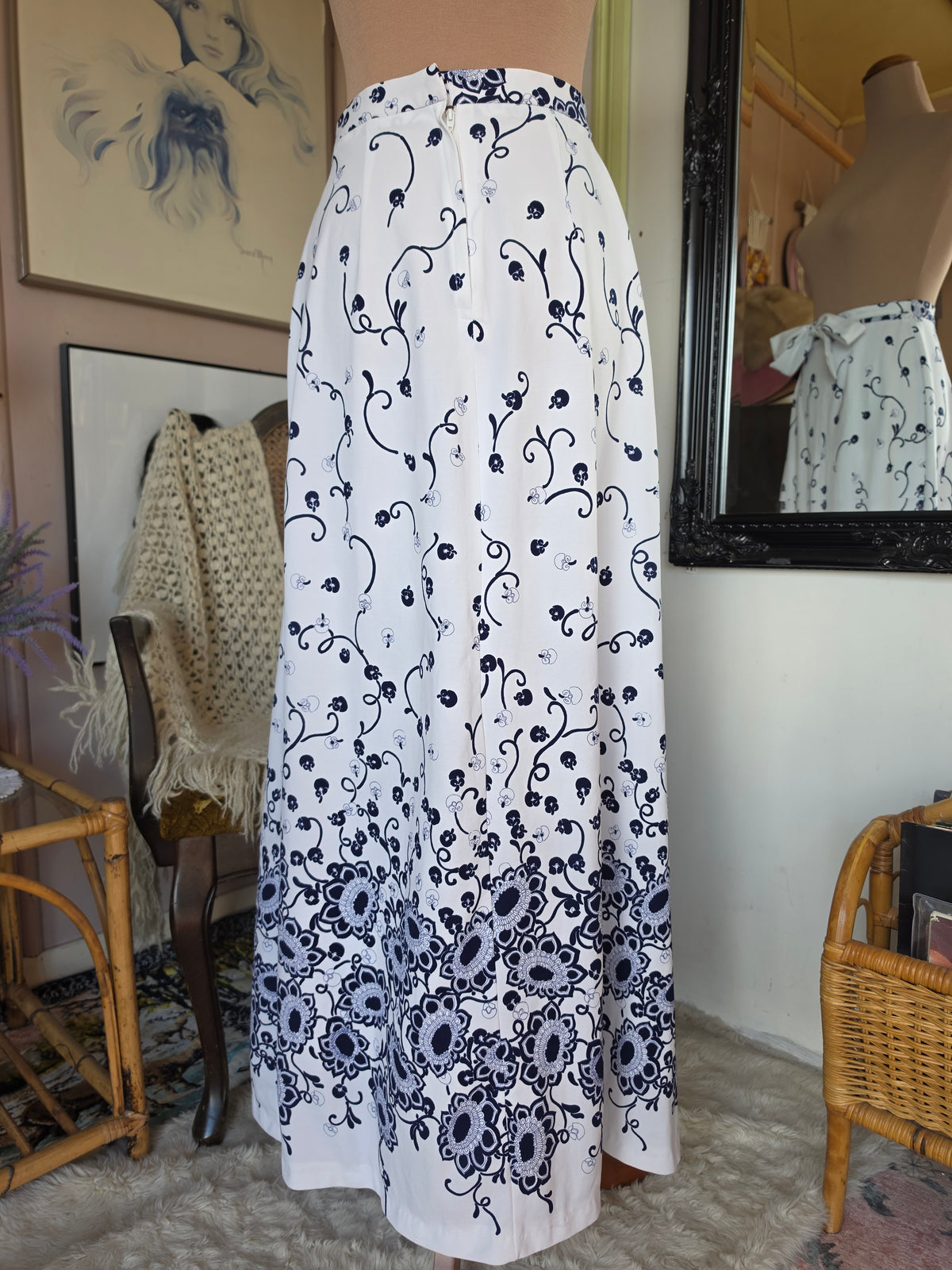Vintage circa 1970s Fifi Sydney Bohemian Pansy & Sunflower A-Line Maxi Skirt - 6-8