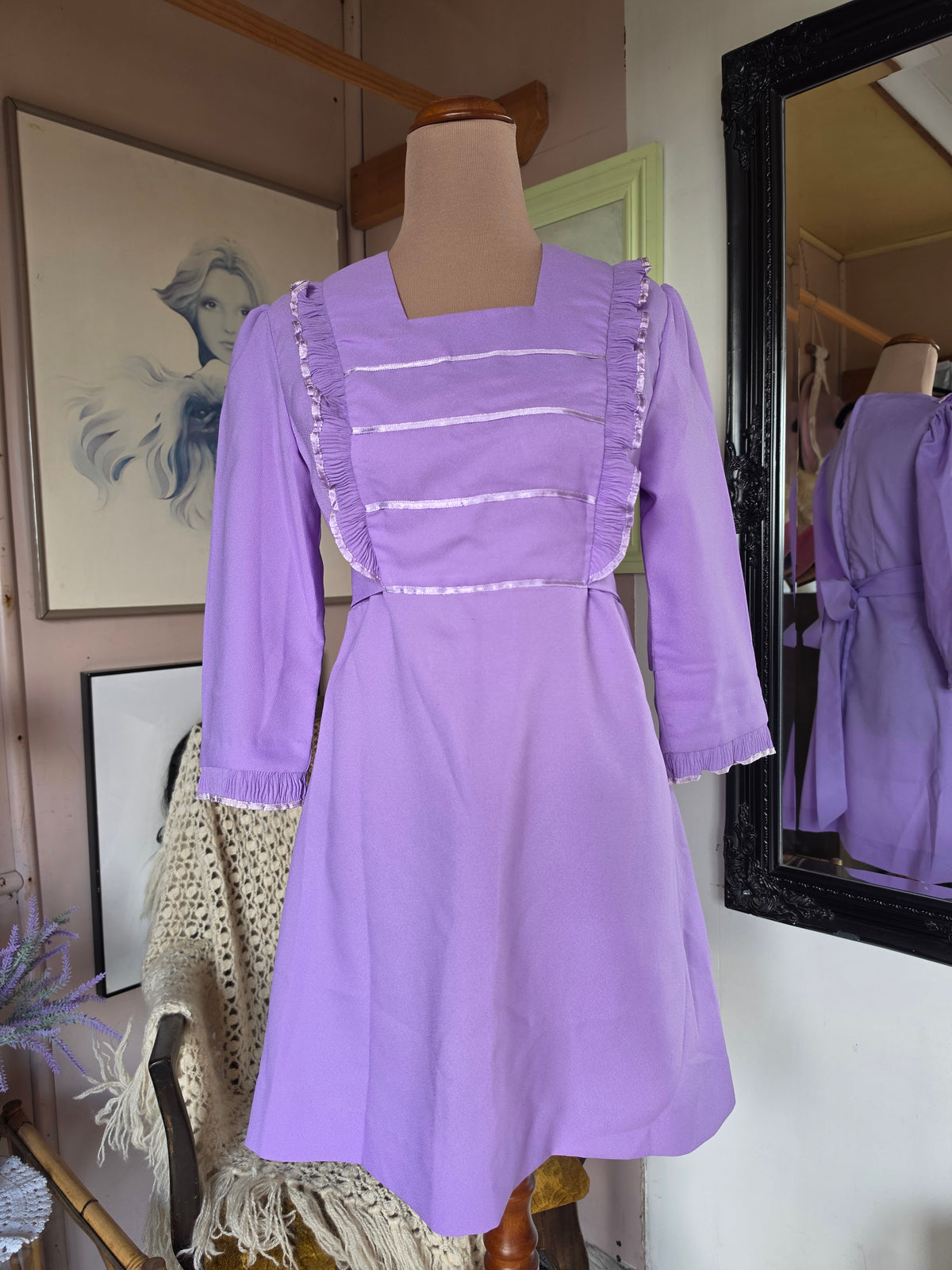 Vintage circa 1960s Dundeenz Lavender and Ribbon Frill Mini Dress - size 6-8