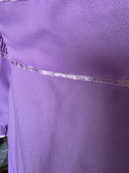 Vintage circa 1960s Dundeenz Lavender and Ribbon Frill Mini Dress - size 6-8