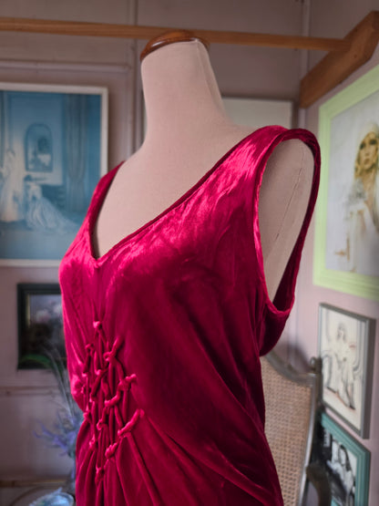 Vintage 1990s Holic Sleeveless Ruby Red Silk Velvet Grunge Midi Dress - size 8-10