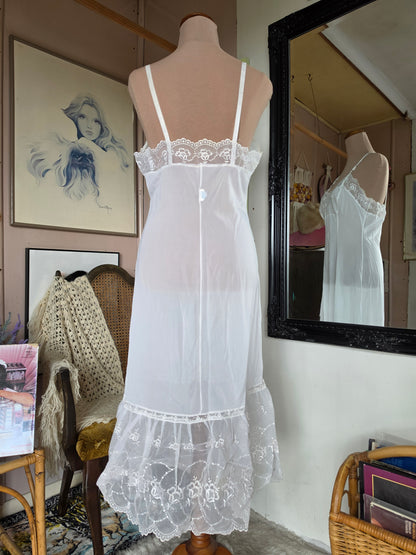 Vintage 1960s Mimosa Lingerie Romantic Coquette Cream Floral Lace Nightie - 8-10