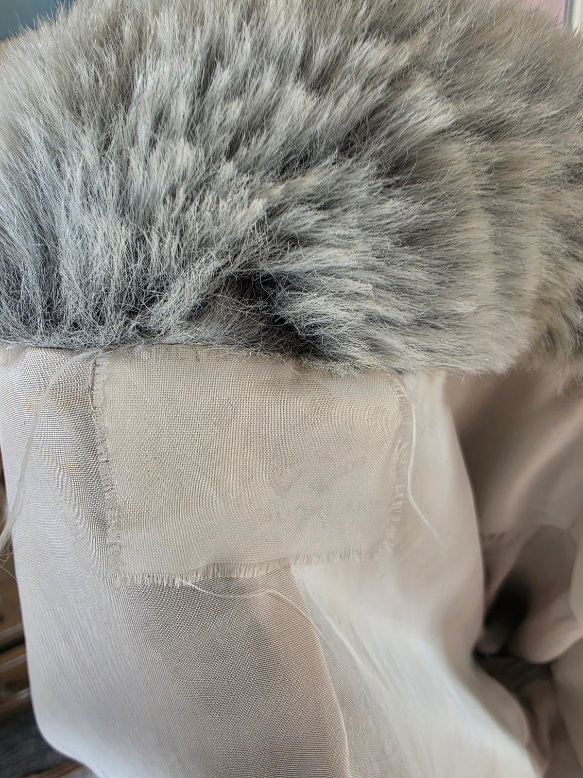 Vintage 1970s Hy Rose Grey & Steel Blue Faux Fur Coat - size 8-12