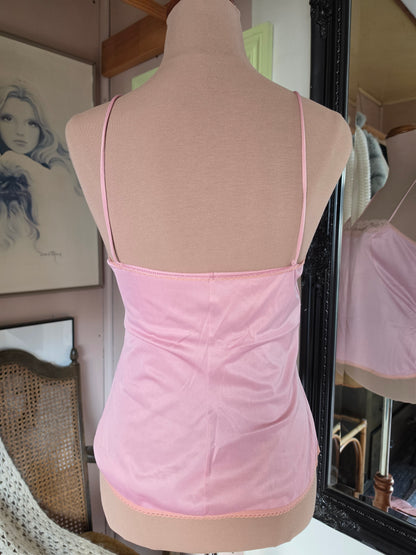 Vintage 1990s Bendon Ballet Pink Camisole with Peachy Lace Edging - size 8