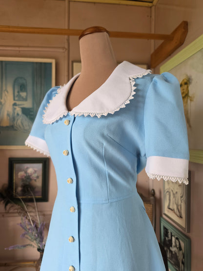 Vintage 1960s Top Gear Alice in Wonderland Powder Blue Babydoll Mini Dress - size 8