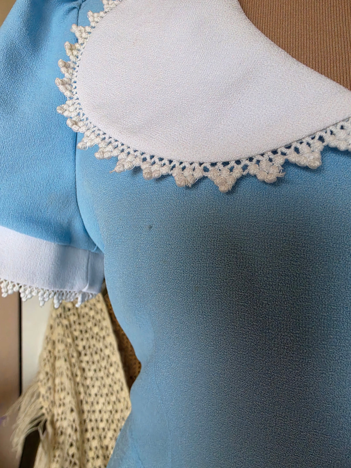 Vintage 1960s Top Gear Alice in Wonderland Powder Blue Babydoll Mini Dress - size 8