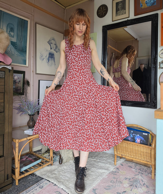 Vintage circa 1980s Zoom Terracotta Floral Day Dress with Cut Out Back - size 8-12