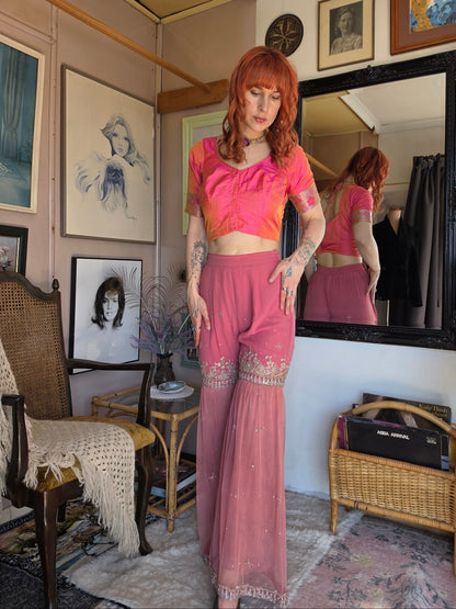 Vintage 1960s Jeannie's Dreamy Genie Beaded Pink Peach Trousers - size 6-8