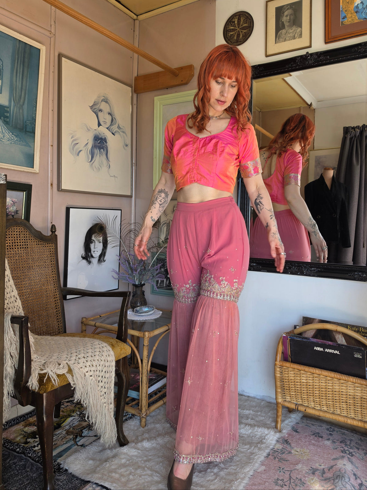 Vintage 1960s Jeannie's Dreamy Genie Beaded Pink Peach Trousers - size 6-8