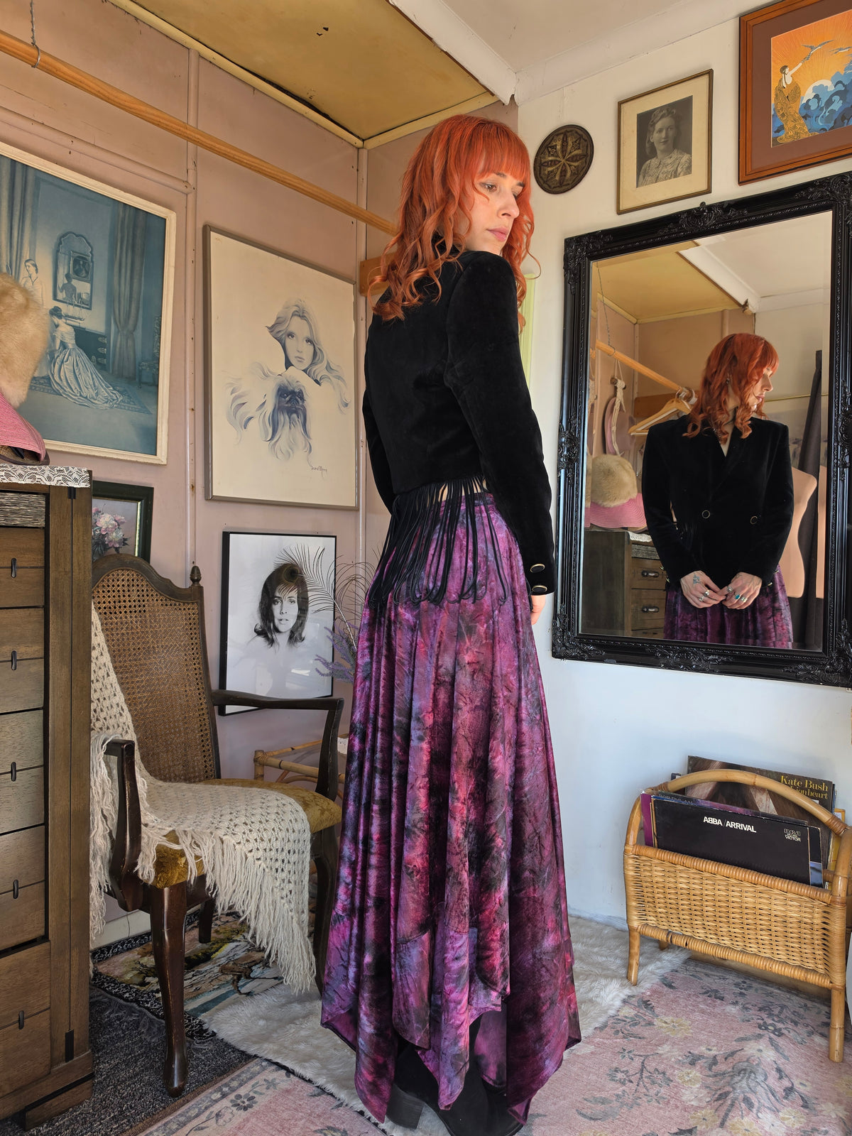 Vintage 1990s M-Designs 'Stevie Nicks' Inspired Gothic Witchy Velvet Skirt - size 8-10