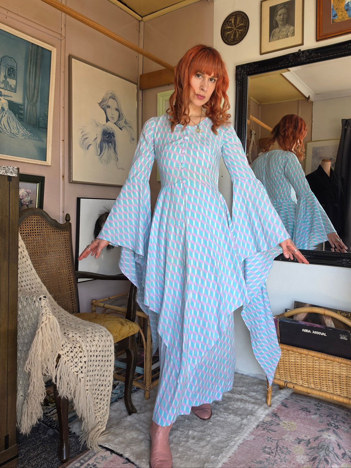 Vintage 1970s Pastel Geometric Dress with Medieval Bell Sleeves - size 6-8