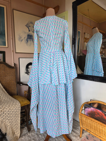 Vintage 1970s Pastel Geometric Dress with Medieval Bell Sleeves - size 6-8
