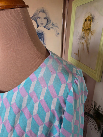 Vintage 1970s Pastel Geometric Dress with Medieval Bell Sleeves - size 6-8